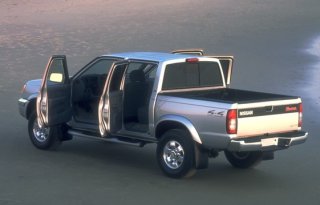 1999 Nissan Frontier 4-door