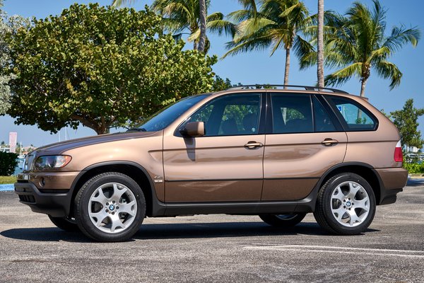 2000 BMW X5