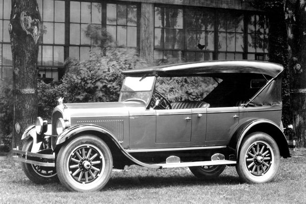 1924 Chrysler B-70 4d Phaeton