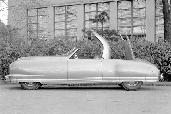 1941 Chrysler Thunderbolt