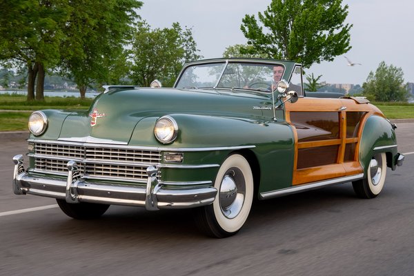 1948 Chrysler Town & Country Convertible