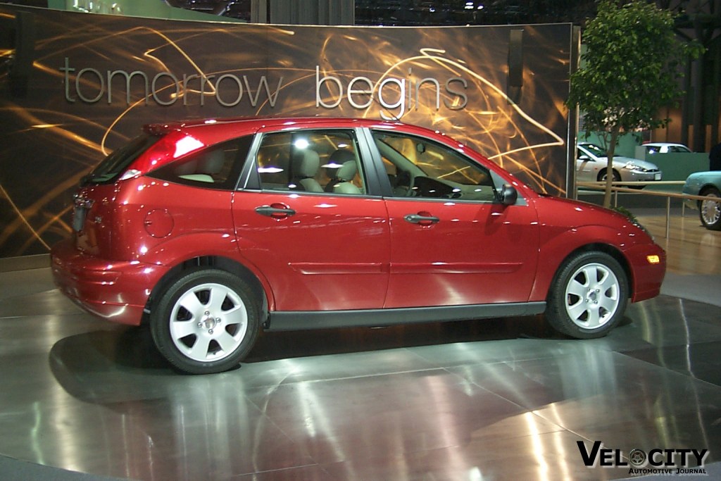 2002 Ford Focus 5-door hatchback