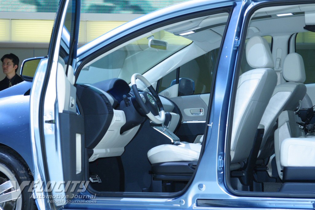 2004 Mazda MX Flexa Interior