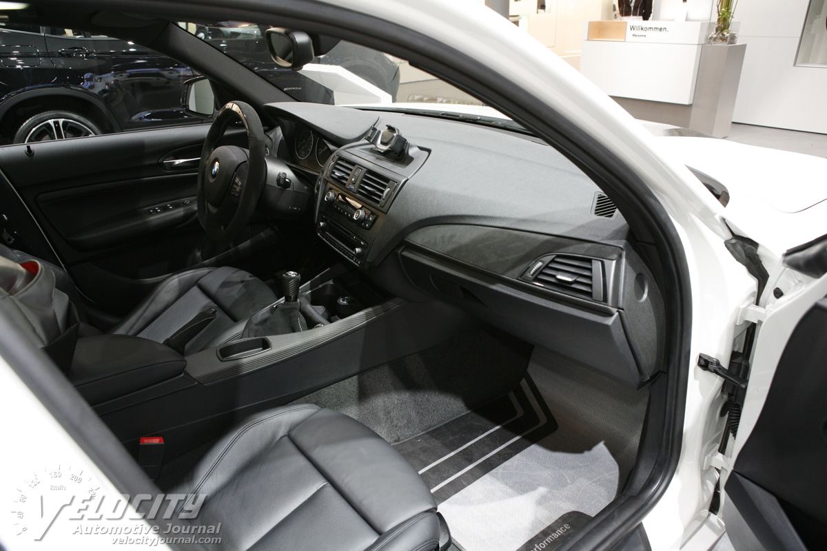 2011 BMW 1 Series Performance Study Interior