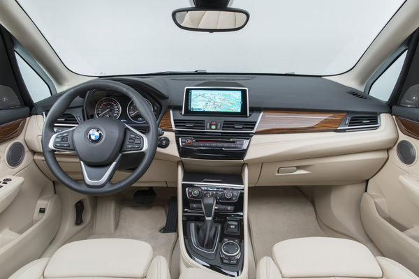 2015 BMW 2-Series Active Tourer Interior