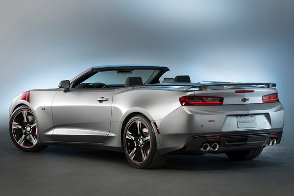 2015 Chevrolet Camaro SS Red Accent Package