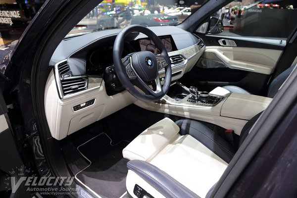 2019 BMW X7 Interior