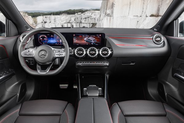 2021 Mercedes-Benz GLA-Class Interior