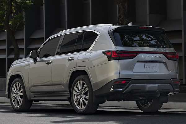 2022 Lexus LX 600 Ultra Luxury