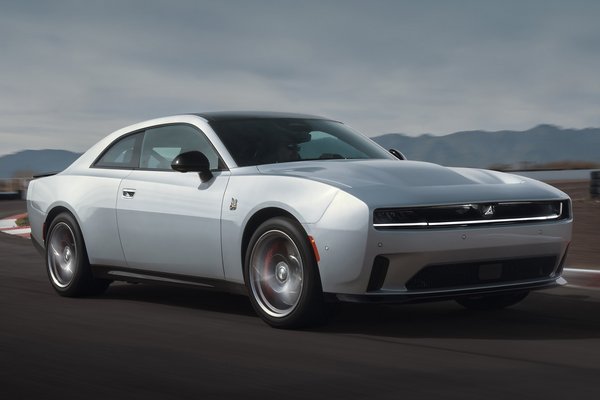 2024 Dodge Charger Daytona Scat Pack EV 2d