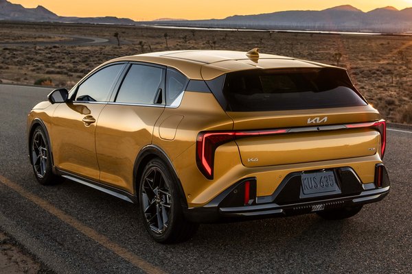 2026 Kia K4 Hatchback