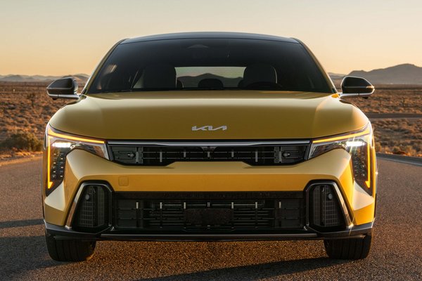 2026 Kia K4 Hatchback