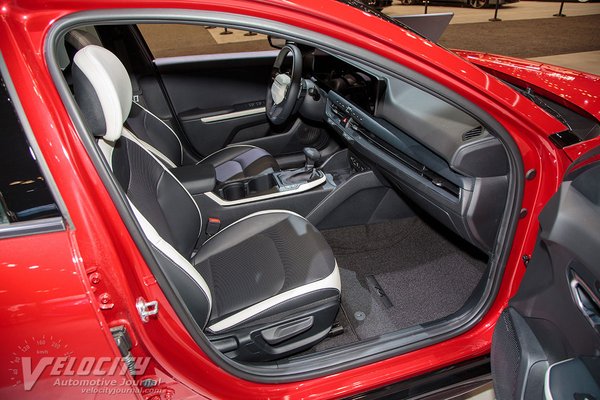 2025 Kia K4 Interior
