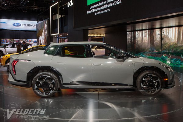 2026 Kia EV4