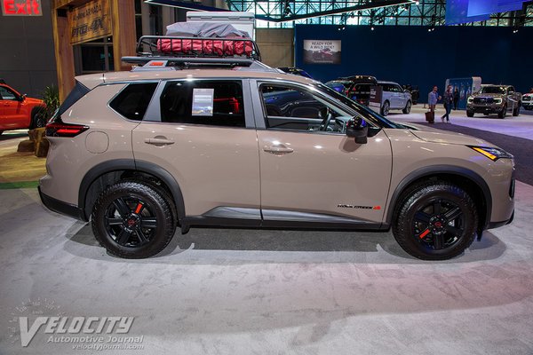 2025 Nissan Rogue Rock Creek