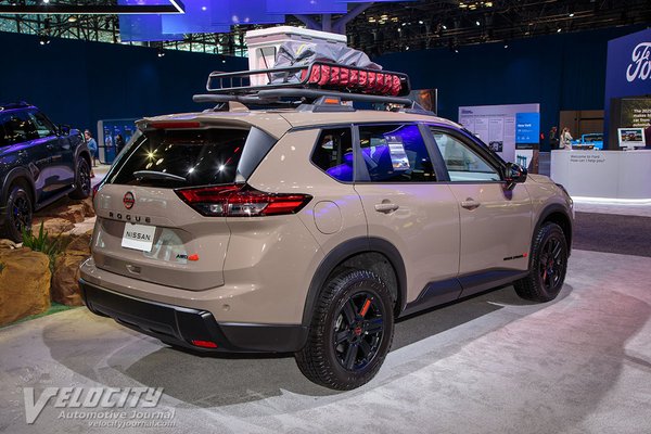 2025 Nissan Rogue Rock Creek