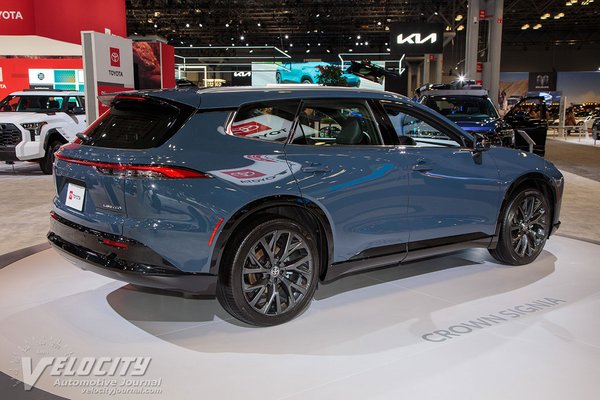 2025 Toyota Crown Signia