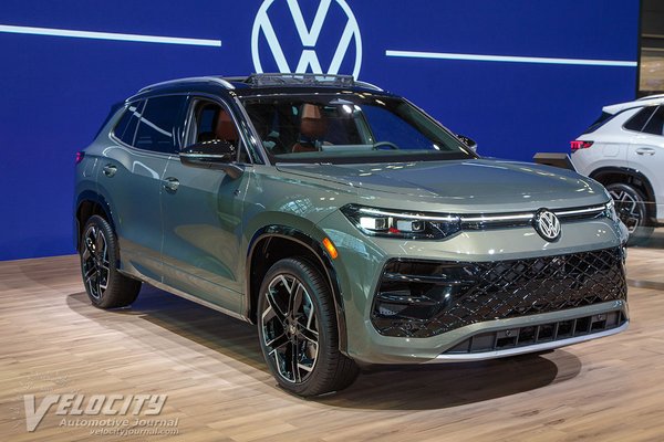 2026 Volkswagen Tiguan SEL R-Line Turbo