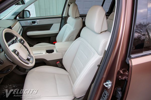 2025 Hyundai Santa Fe Interior