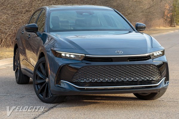 2025 Toyota Crown Nightshade