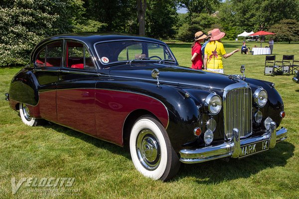 1959 Jaguar Mark IX Sedan