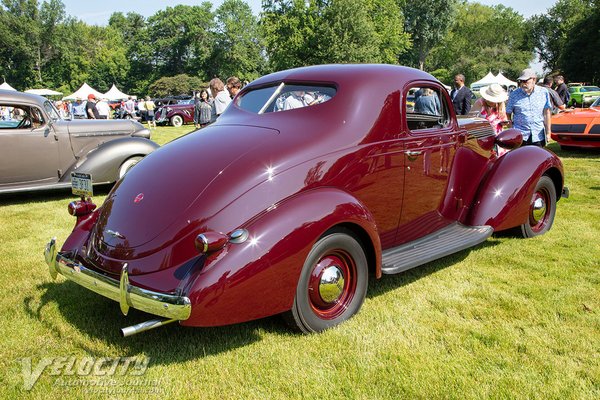 1937 Studebaker Dictator coupe