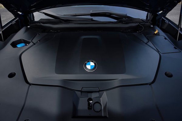 2026 BMW iX3 Engine