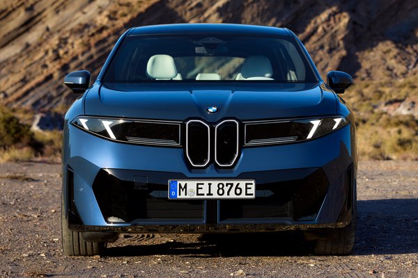 2026 BMW iX3