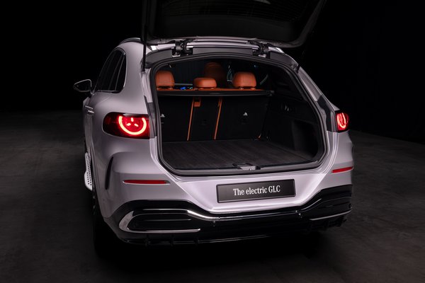 2027 Mercedes-Benz GLC-Class Electric