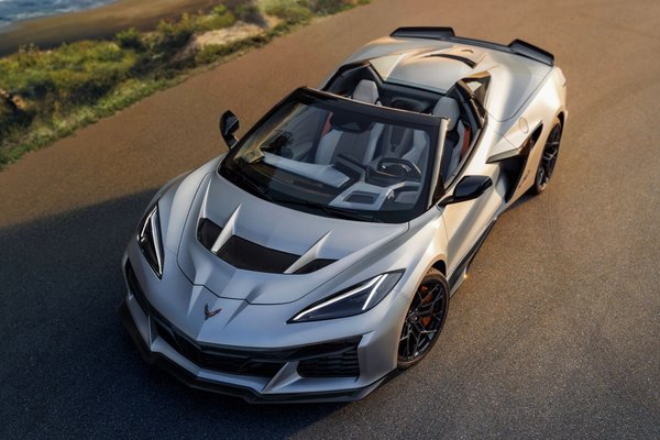 2026 Chevrolet Corvette ZR1X Quail Silver limited edition Convertible