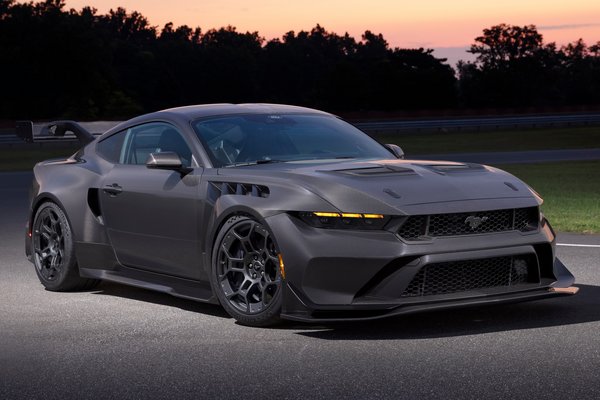 2025 Ford Mustang GTD Liquid Carbon