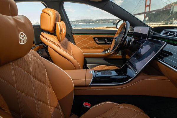 2026 Mercedes-Benz Maybach S 680 Edition Emerald Isle Interior