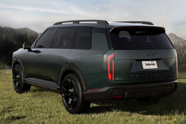 2027 Kia Telluride Hybrid X-Line