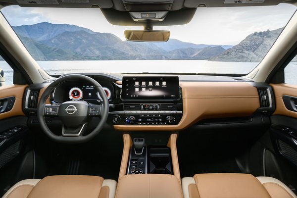 2026 Nissan Pathfinder Platinum Interior