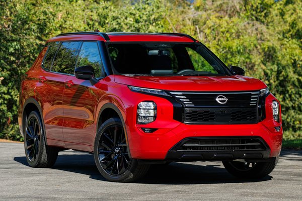 2026 Nissan Rogue PHEV Platinum