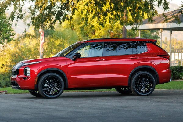 2026 Nissan Rogue PHEV Platinum