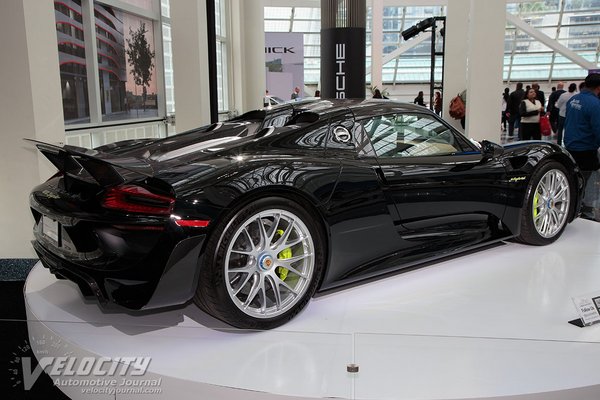 2015 Porsche 918 Spyder