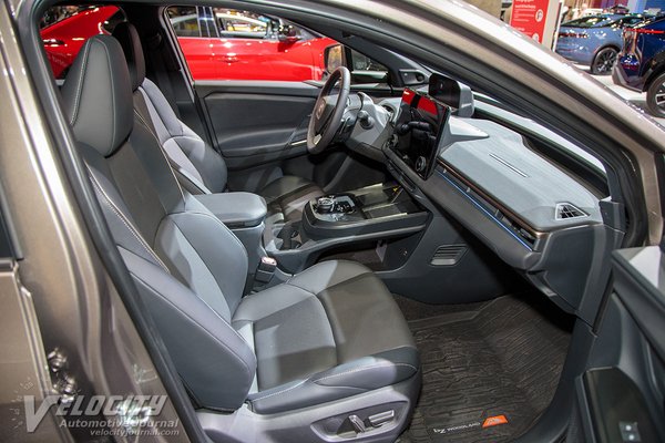 2026 Toyota bZ Woodland Interior