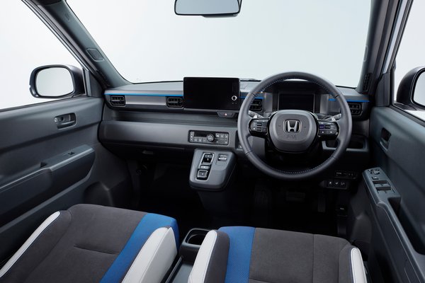 2025 Honda Super One Interior