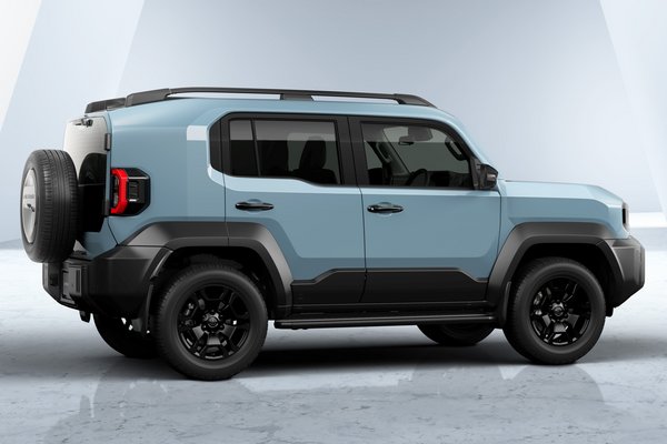 2025 Toyota Land Cruiser FJ