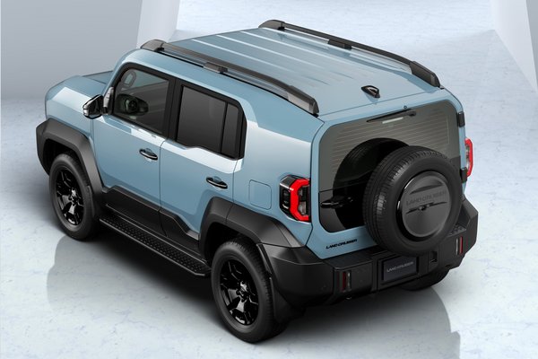 2025 Toyota Land Cruiser FJ