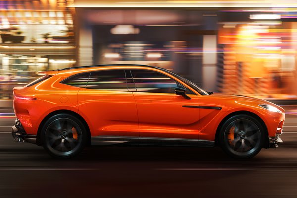 2025 Aston Martin DBX 707