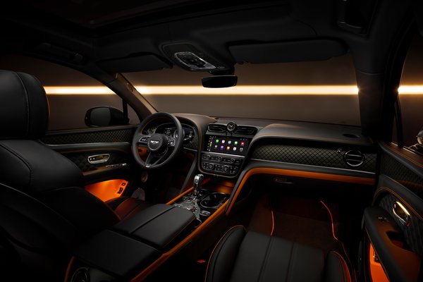 2025 Bentley Bentayga Black Edition Interior