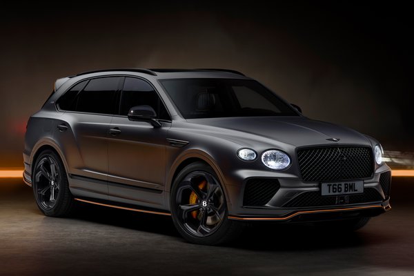 2025 Bentley Bentayga Black Edition