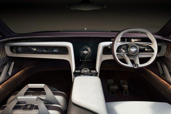 2025 Bentley EXP  15 Interior