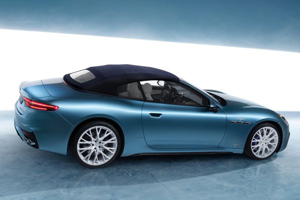 2025 Maserati GranCabrio Trofeo ONE of ONE - THE I.C.E.