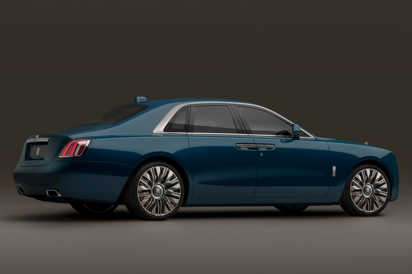 2025 Rolls-Royce Ghost