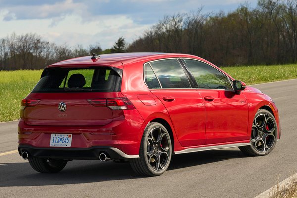 2025 Volkswagen Golf GTI Autobahn