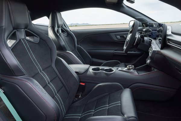 2026 Ford Mustang Dark Horse SC Interior