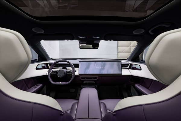 2026 Mazda CX-6e Interior